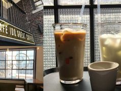 I do (ไอดู) คาเฟ่ประตูแดง สุดฮิปในย่านสุดฮอต ฮัพจอง (ร้านปิดให้บริการ) คาเฟ่ ฮัพจอง