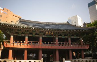 โพชินกัก – หอระฆังใจกลางกรุงโซล หอระฆัง โพชินกัก ปีใหม่เกาหลี